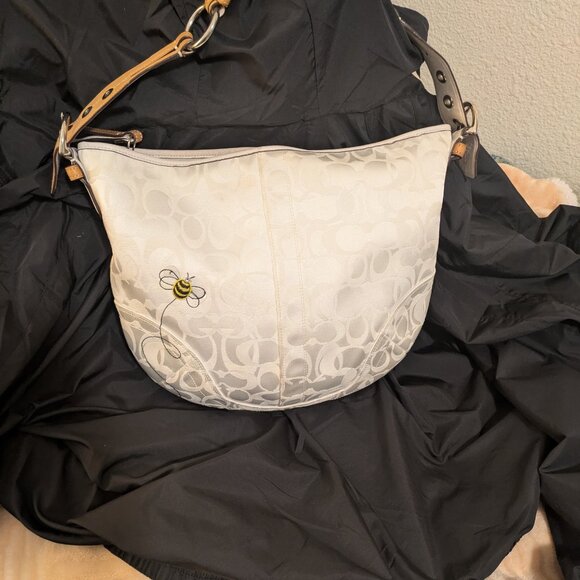 Limited edition bumblebee hobo bag - Picture 1 of 1